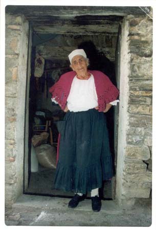 vecchiettasuldavanzale