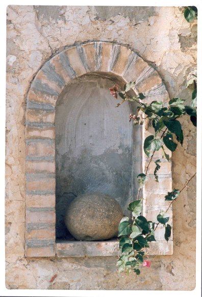 sfera nella nicchia