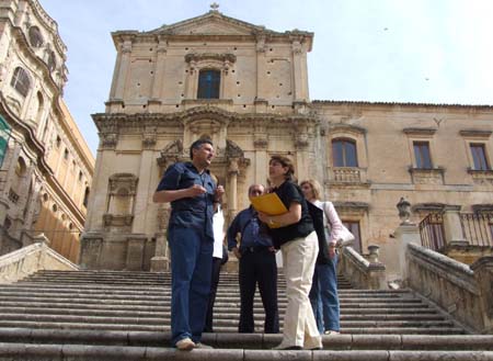 noto (1)